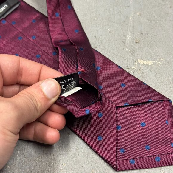 Indochino Tie Polka Dot 100% Silk Purple 3.5" - Picture 6 of 6